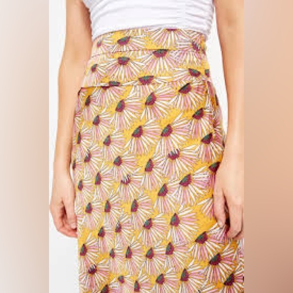 Free People Normani Bias-Printed Skirt 10 - Picture 5 of 10
